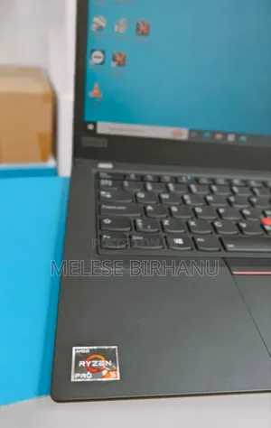 New Laptop Lenovo ThinkPad Yoga 8GB AMD Ryzen 5 SSD 512GB