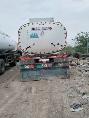 Iveco ቦቴ ተሳቢ