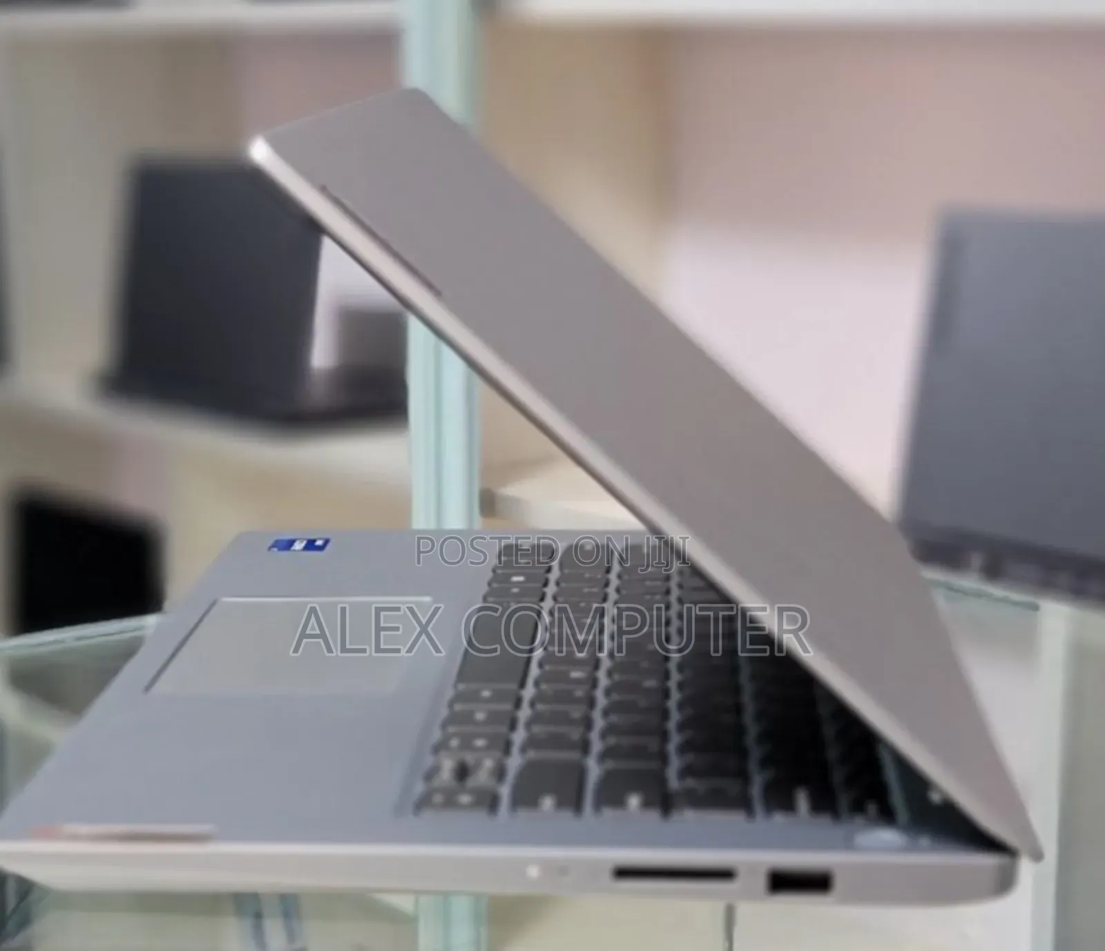 New Laptop Lenovo Ideapad 3 16GB Intel Core I7 SSD 512GB