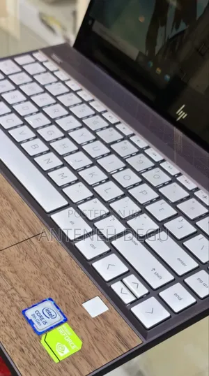 New Laptop HP Envy 14 8GB Intel Core I5 SSD 512GB