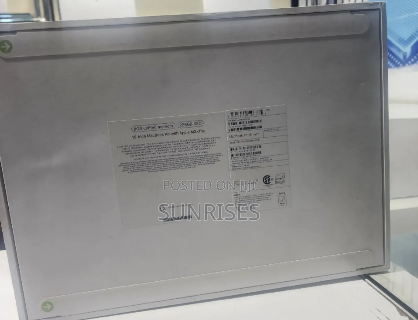 New Laptop Apple MacBook Air 2024 M3 15-Inch 8GB Apple M3 SSD 256GB