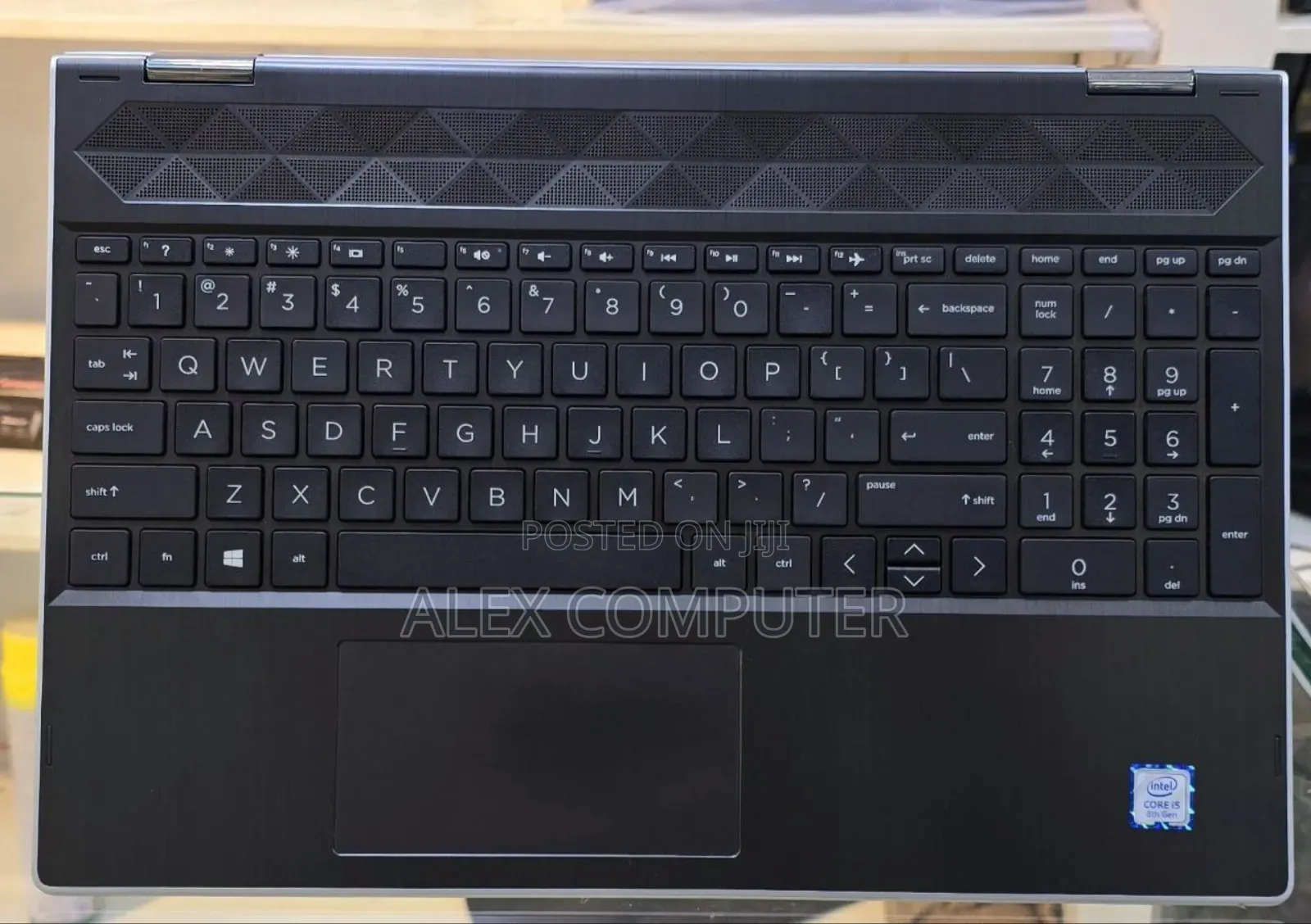 New Laptop HP Pavilion 15 8GB Intel Core I5 SSD 512GB