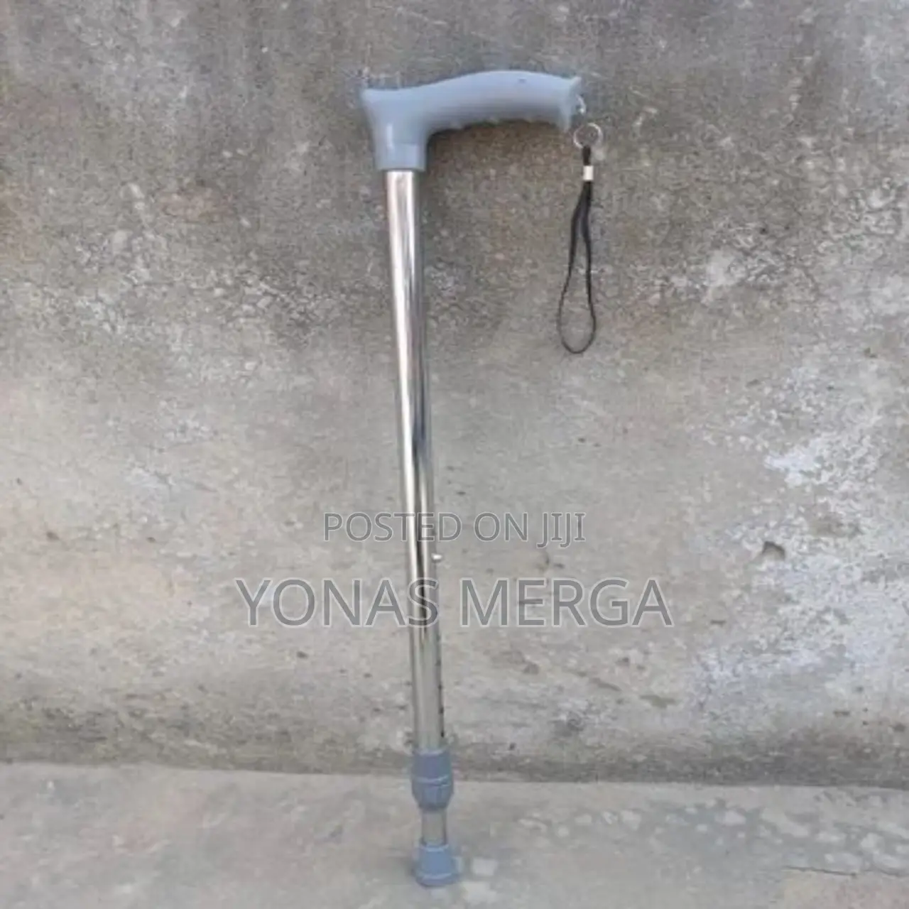 Foldable Walking Stick -Section Fold Conveniently on Its Own