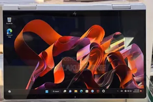 New Laptop Apple MacBook Pro 2018 32GB Intel Core I9 SSD 1T