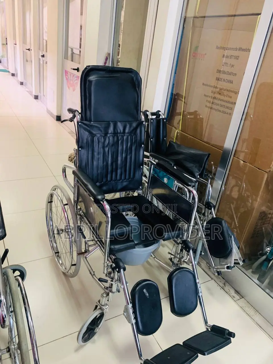 Foldable Transport Wheelchairs for Adults With Removable Swi