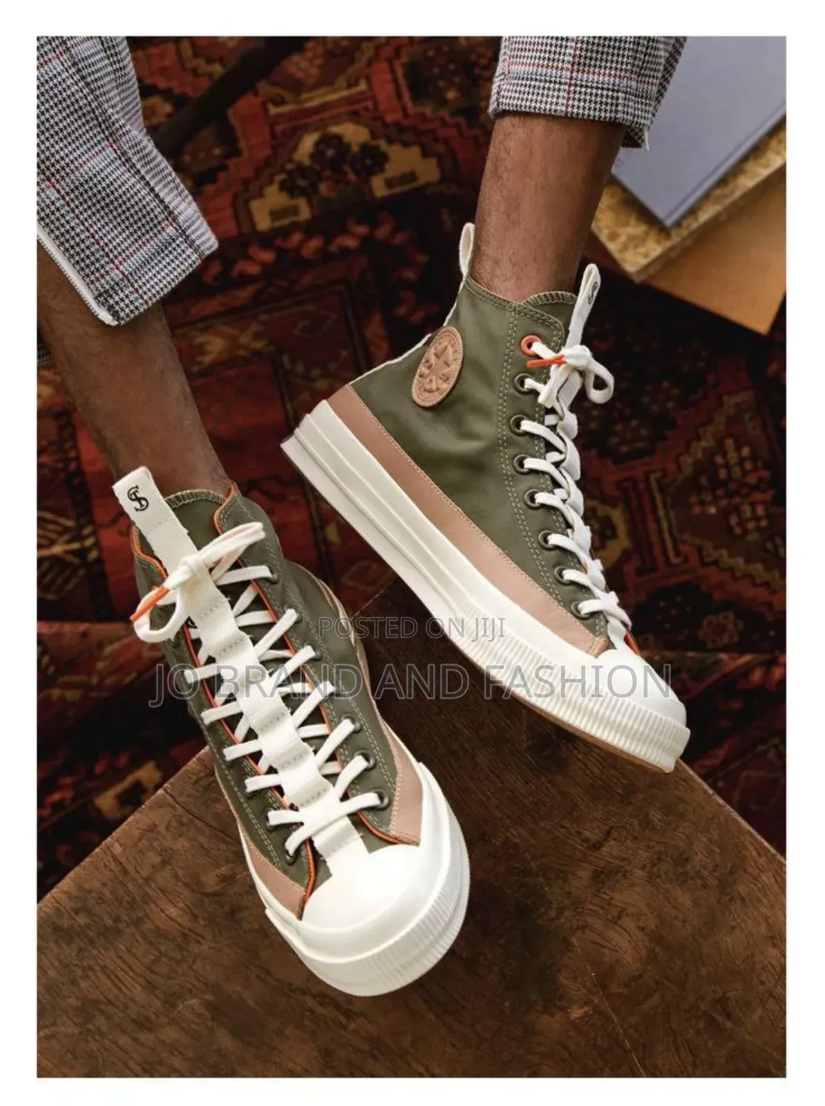Converse All Star 
Master Quality Shoes