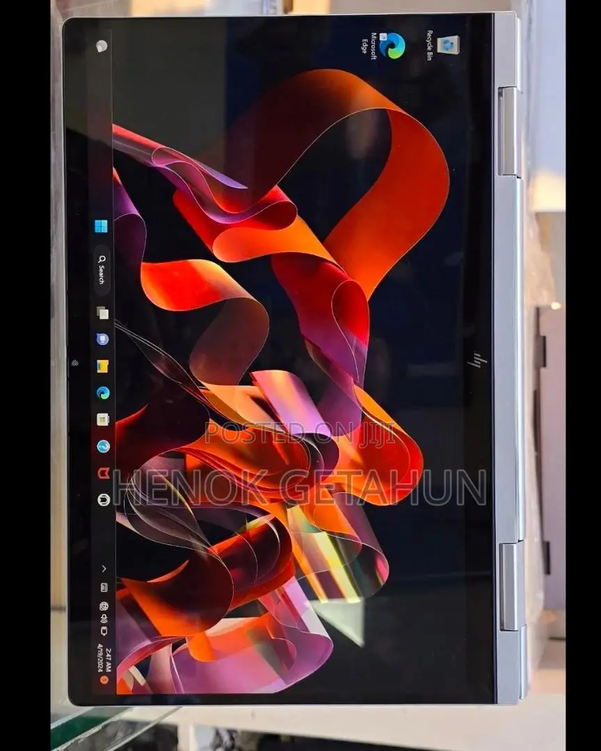 New Laptop HP Envy X360 8GB Intel Core i5 SSD 512GB