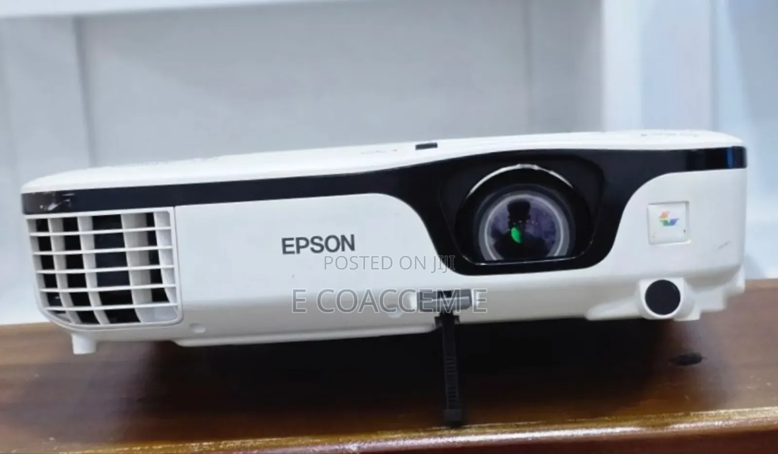 Epson-Eb-X12