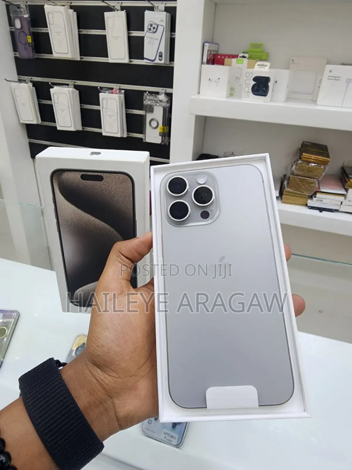 New Apple iPhone 15 Pro Max 256 GB Gray