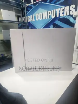 New Laptop Apple MacBook Air 2024 M3 15-Inch 8GB Apple M3 SSD 256GB