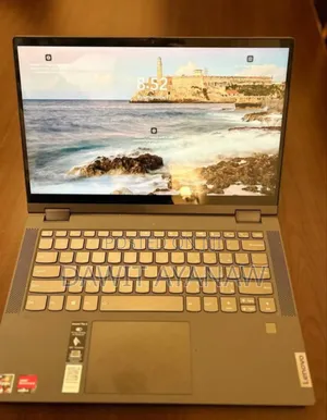 Photo - New Laptop Lenovo Flex 5 8GB AMD Ryzen 5 SSD 512GB