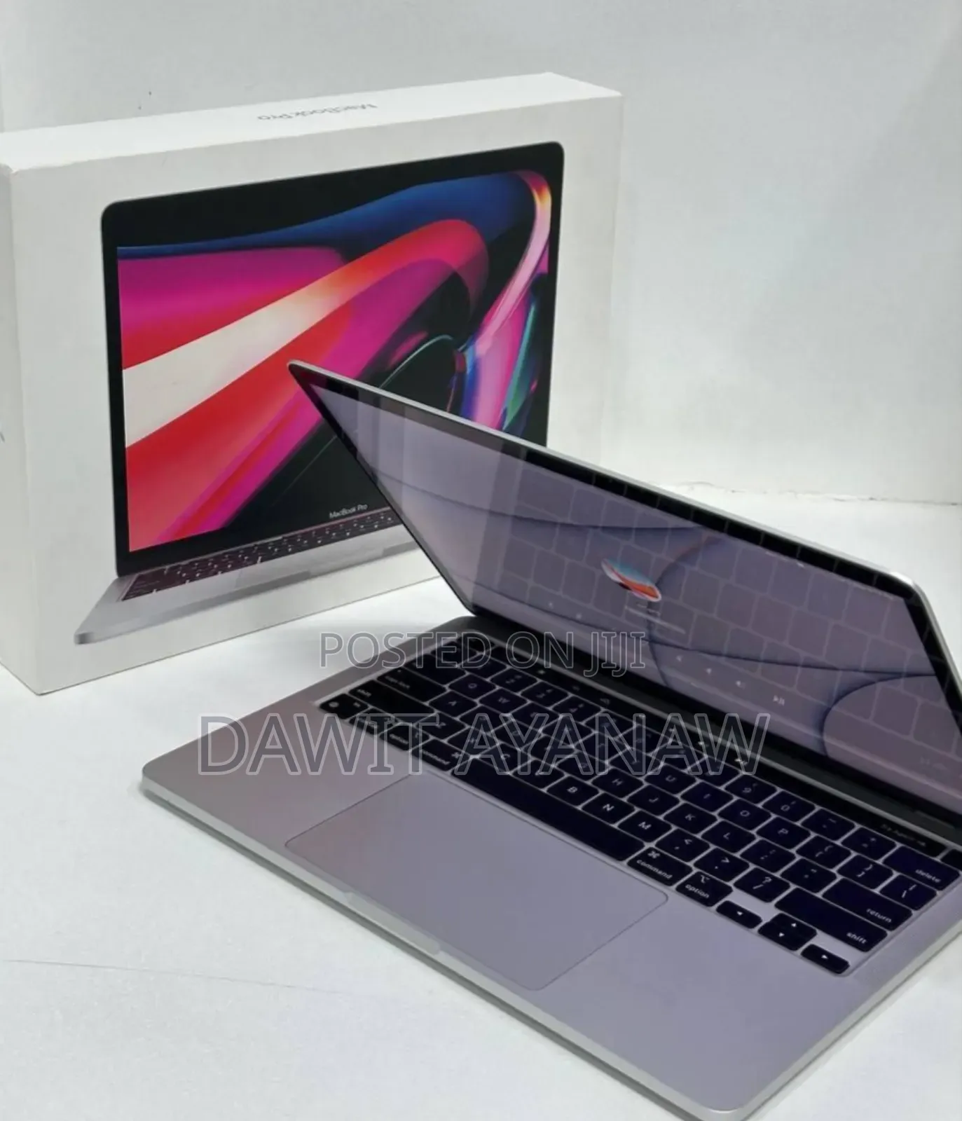 New Laptop Apple MacBook Pro 2020 M1 8GB Apple M1 SSD 256GB