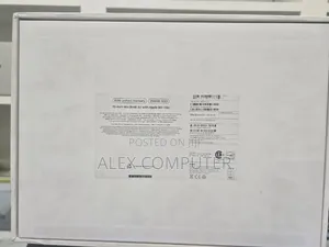 Photo - New Laptop Apple MacBook Air 2024 M3 15-Inch 8GB Apple M3 SSD 256GB