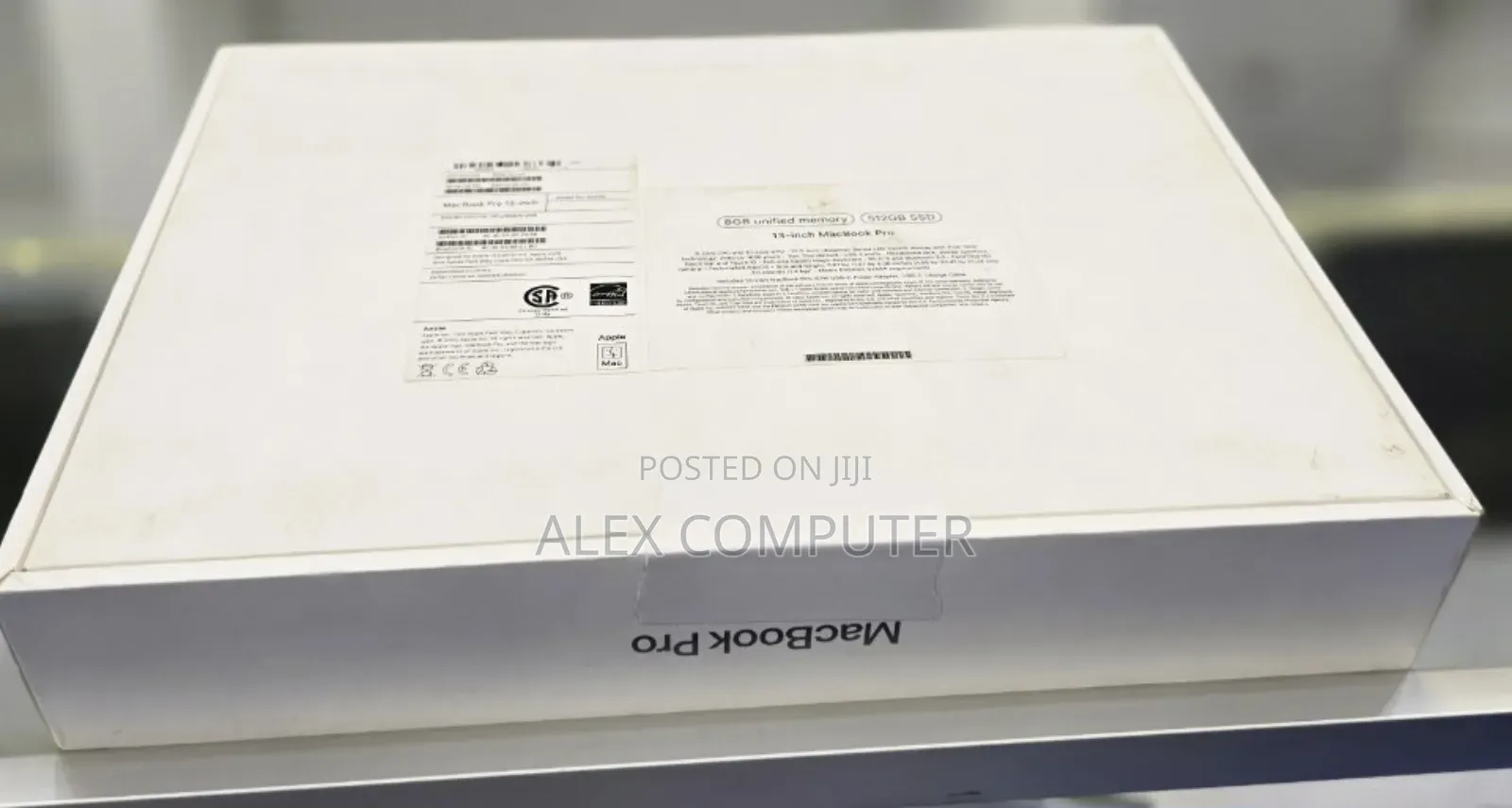 New Laptop Apple MacBook Pro 2022 M2 8GB Apple M2 SSD 256GB