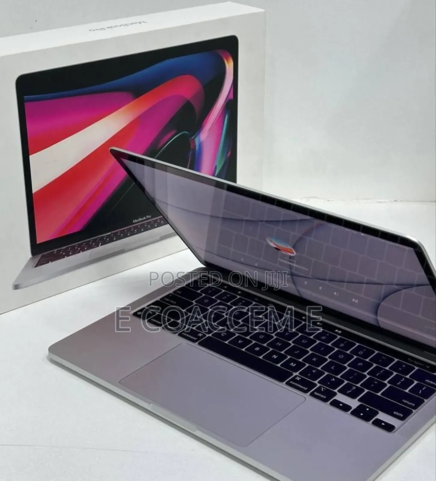 New Laptop Apple MacBook 8GB Apple M1 SSD 256GB