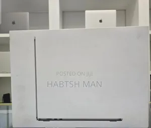 New Apple MacBook Air 2024 M3 15-Inch 8GB Intel Core M SSD 256GB