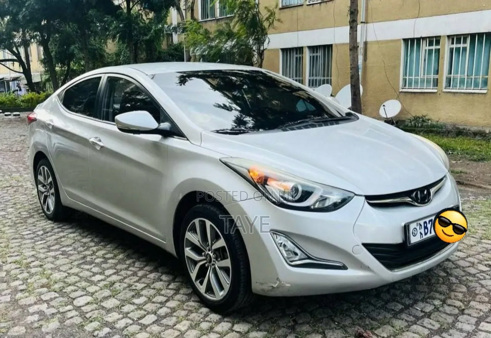 Hyundai Avante 2015 Silver