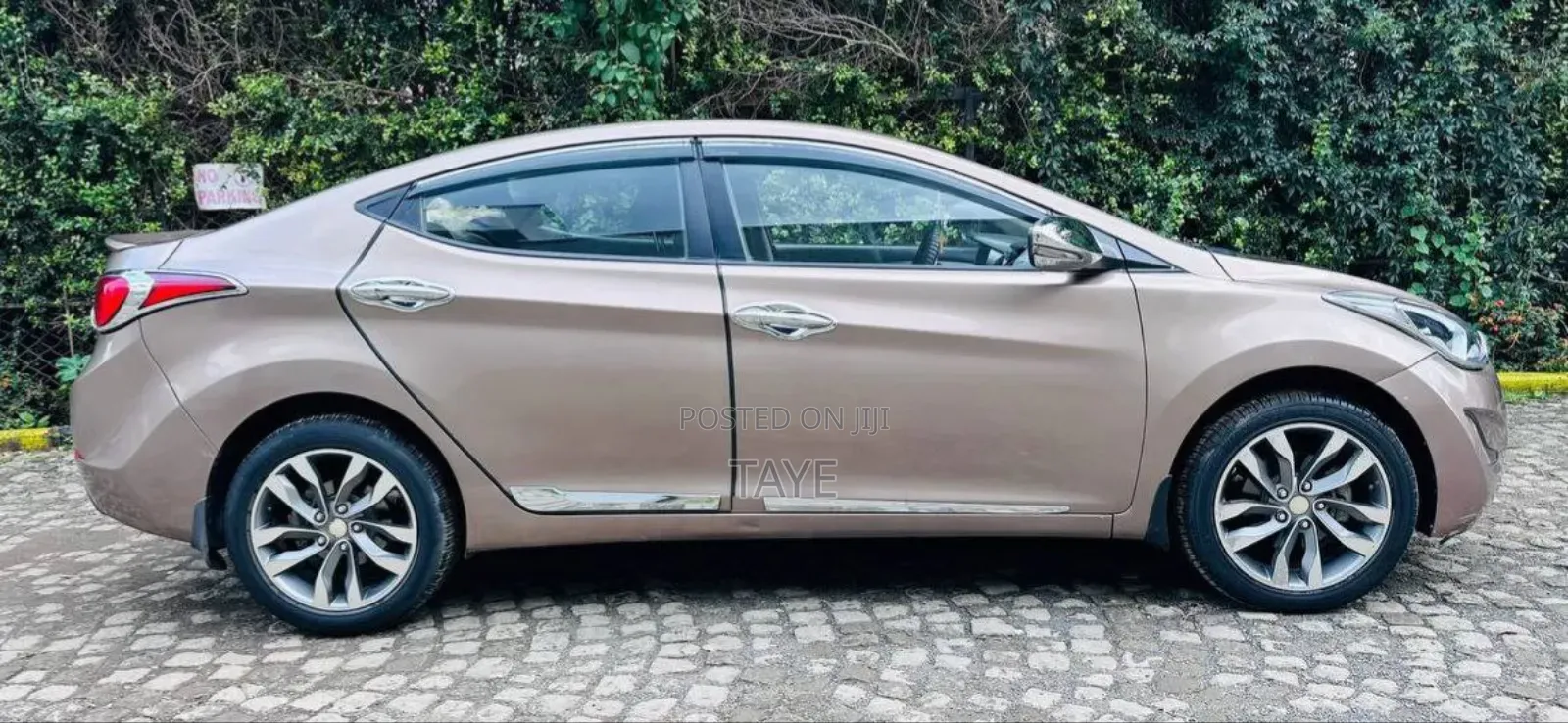 Hyundai Elantra 2015 Brown