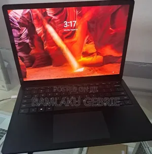 New Laptop Microsoft Surface 16GB Intel Core I7 SSD 256GB