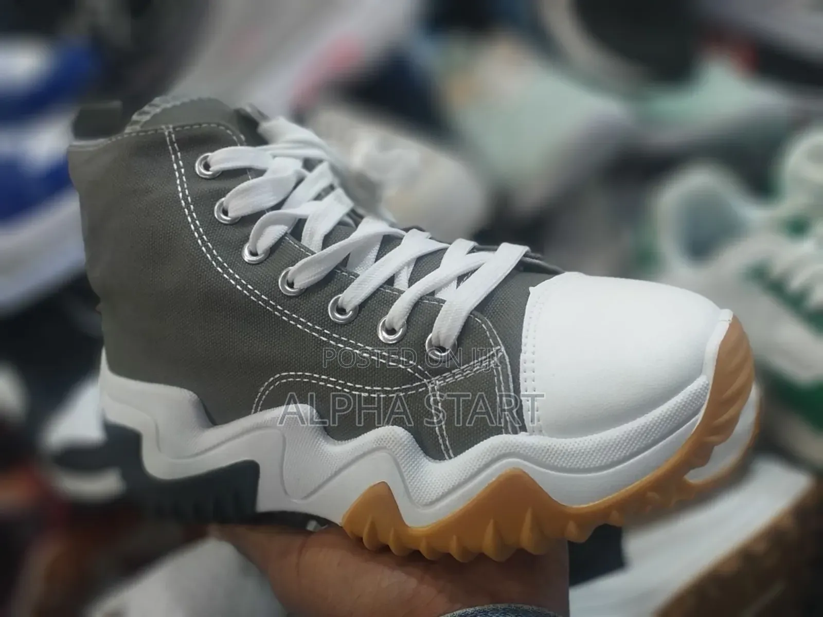 Convers All Star Runs Master Quality Shoes for You