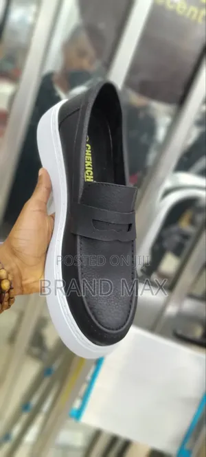 Photo - Chekich Classic Premium Quality