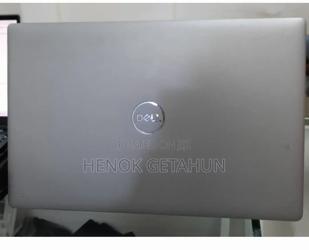 New Laptop Dell Precision 5520 16GB Intel Core I5 SSD 512GB