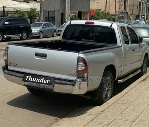 Toyota Tacoma 2009 Silver
