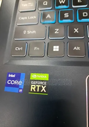 New Laptop Acer Predator Helios 300 16GB Intel Core I9 SSD 512GB