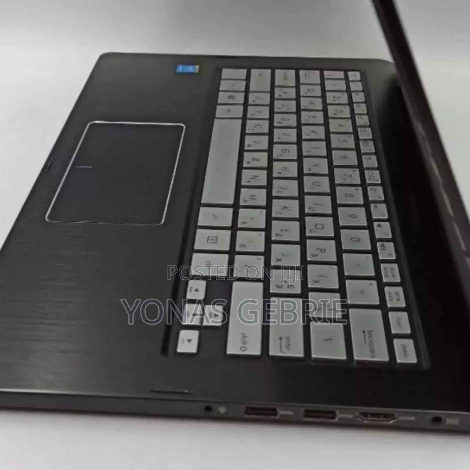 New Laptop Asus UX360CA 8GB Intel Core I5 SSD 500GB