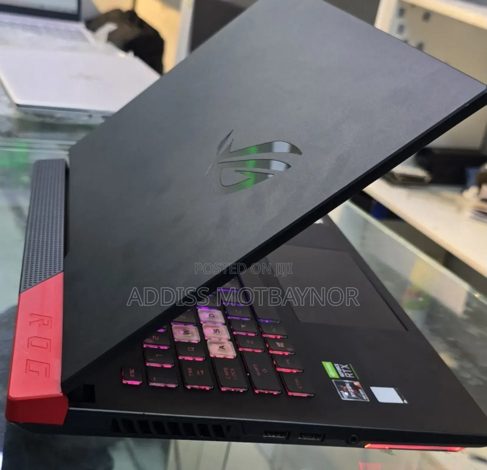 New Laptop Asus ROG Strix G15 18GB AMD Ryzen 7 SSD 512GB