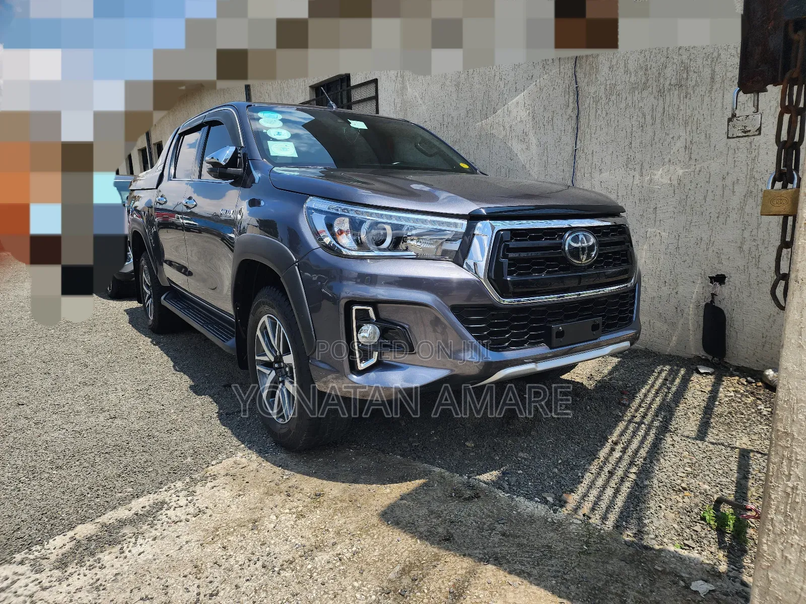 Toyota Hilux 2020 Gray