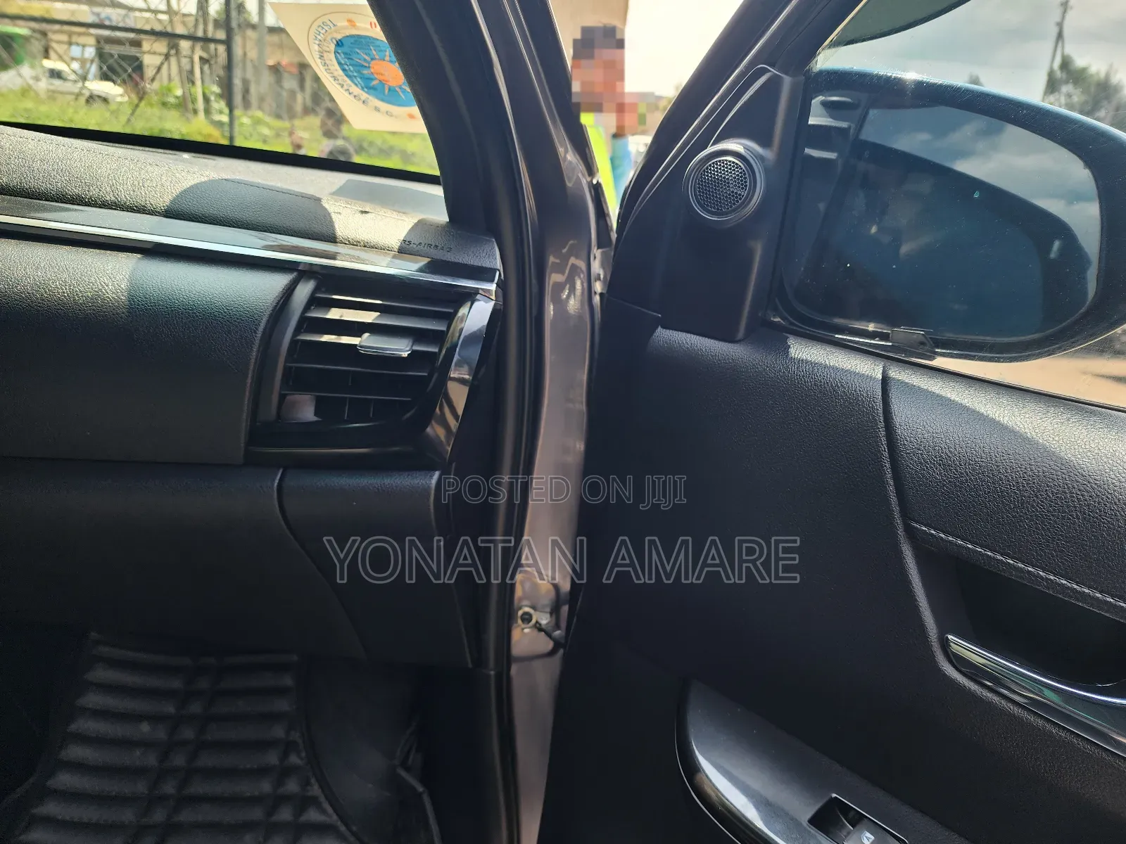 Toyota Hilux 2020 Gray