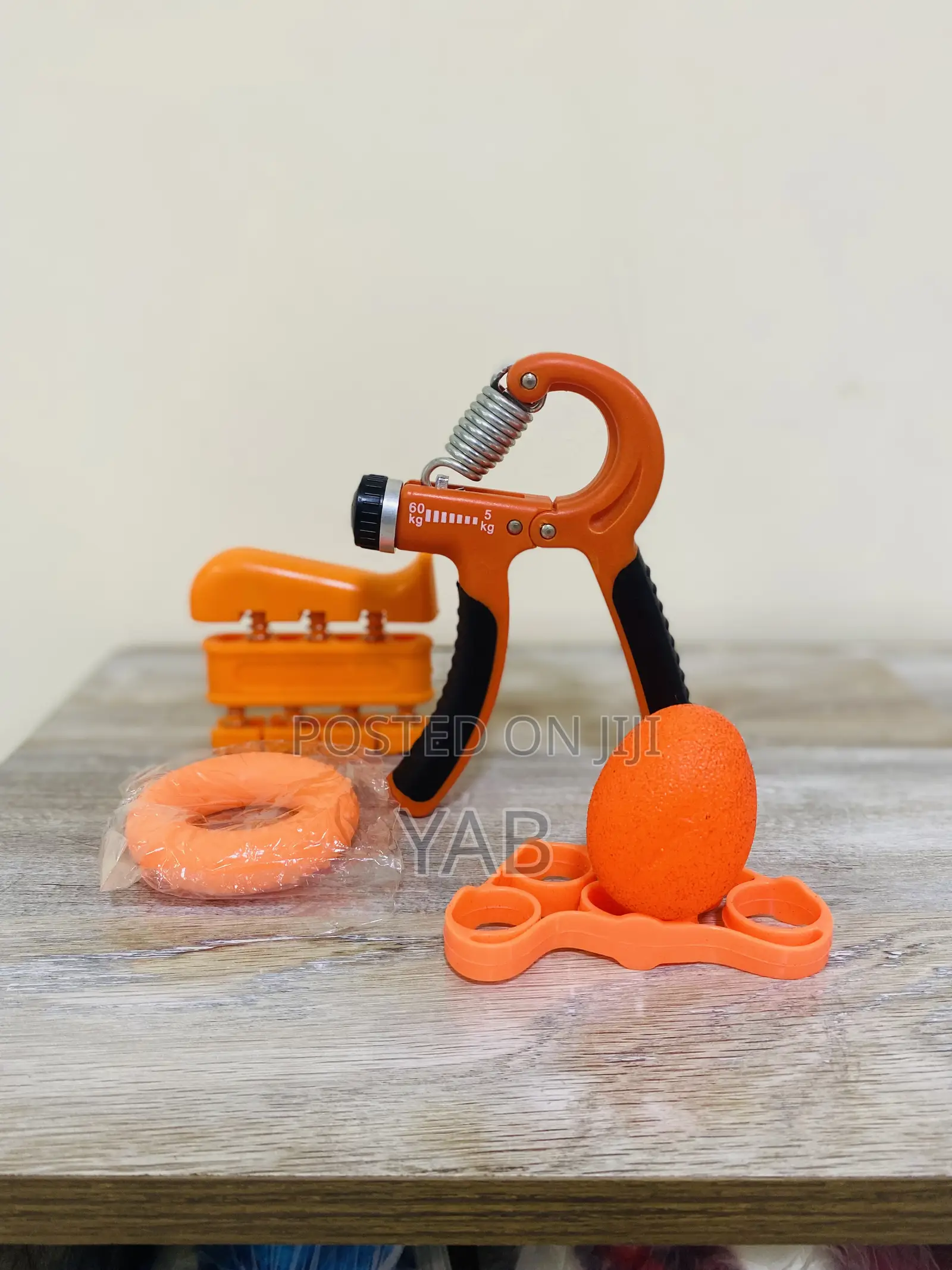 Hand, Finger and Palm Strengthen