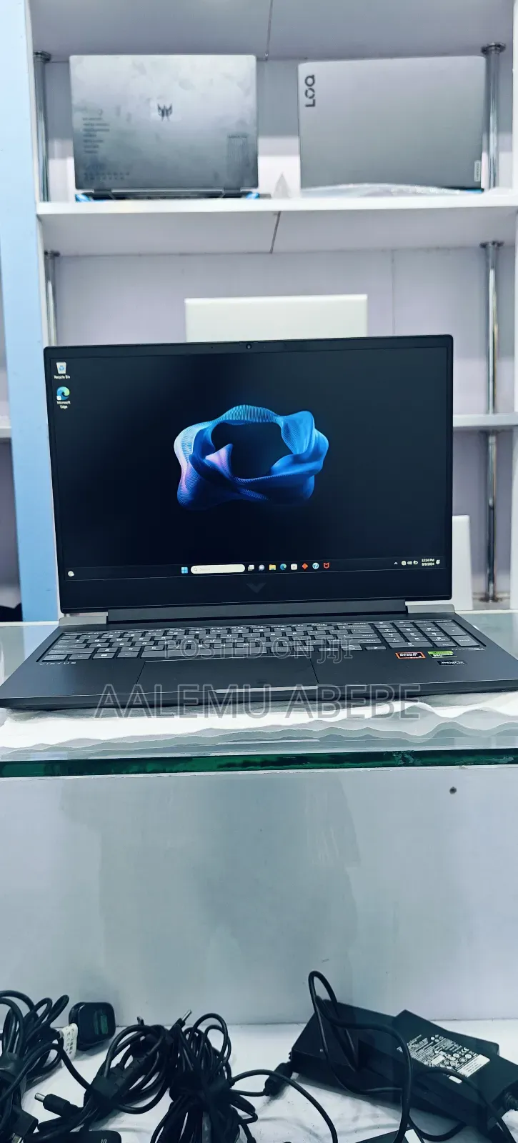 New Laptop HP Victus 16 16GB AMD Ryzen 7 SSD 1T