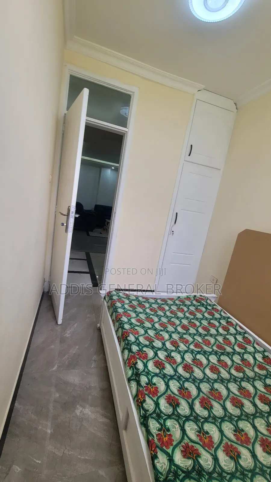 3bdrm Apartment in ሀይሌ ጋርመንት, Nifas Silk-Lafto for sale