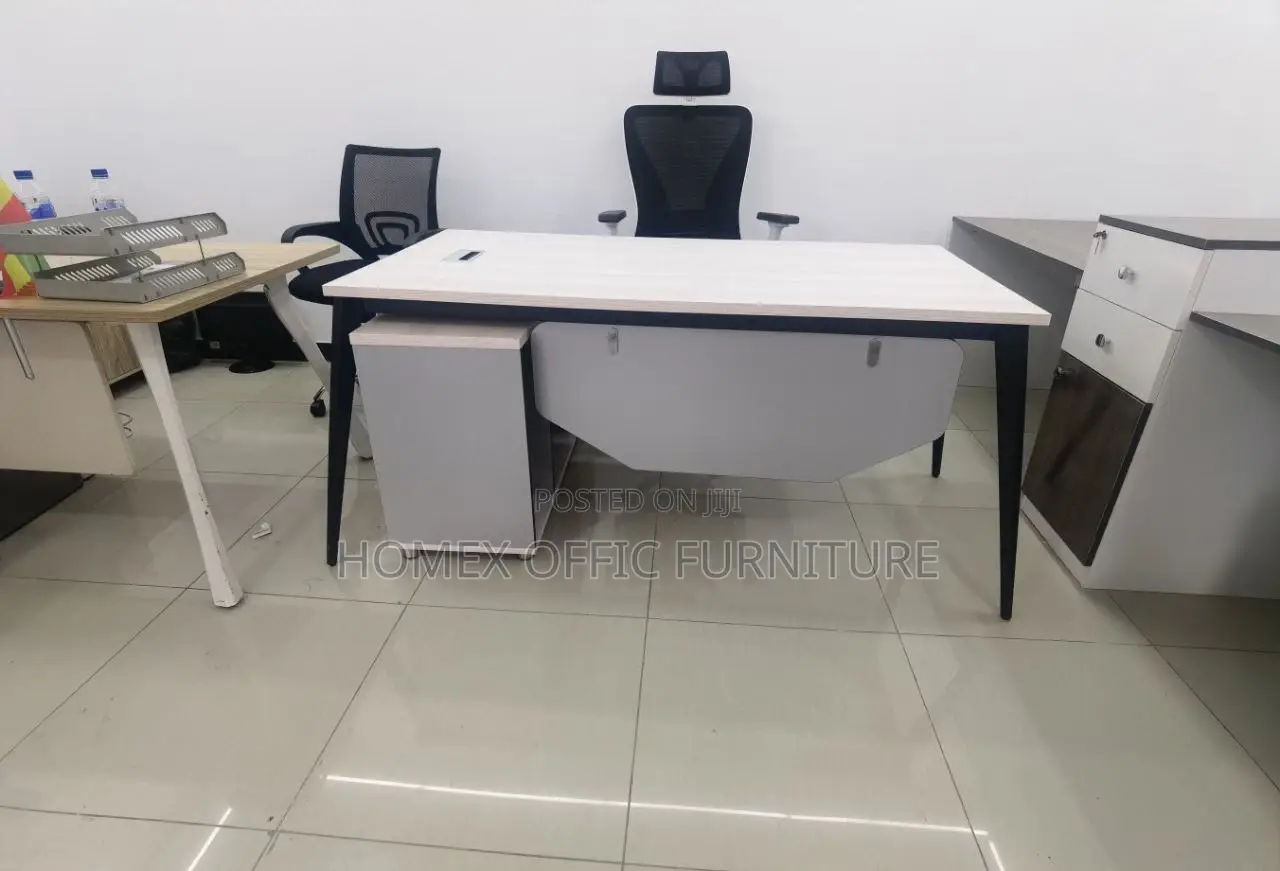 Office Managerial Desk የማናጀር ዴስክ