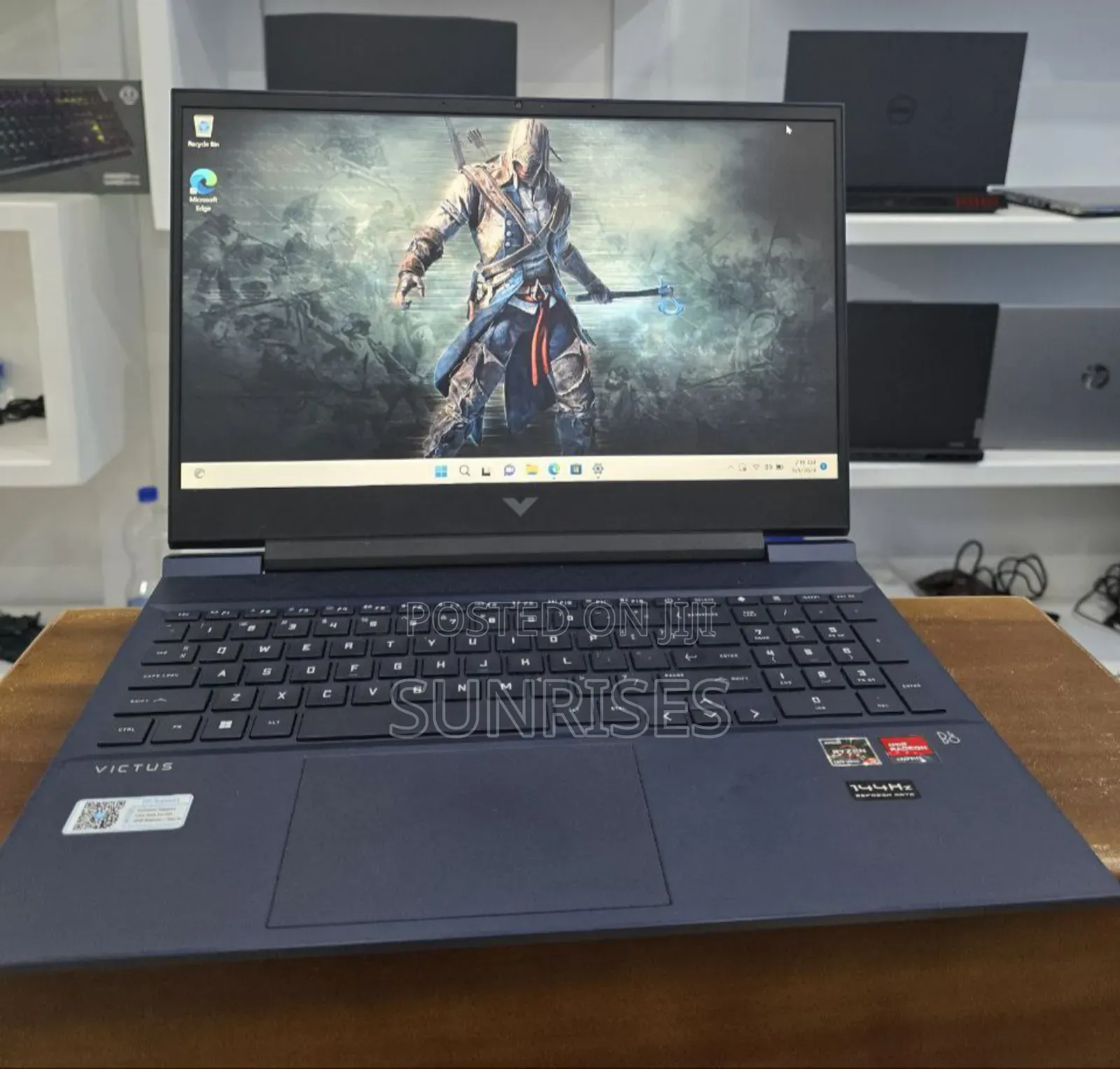 New Laptop HP Victus 16 16GB AMD Ryzen 5 SSD 512GB