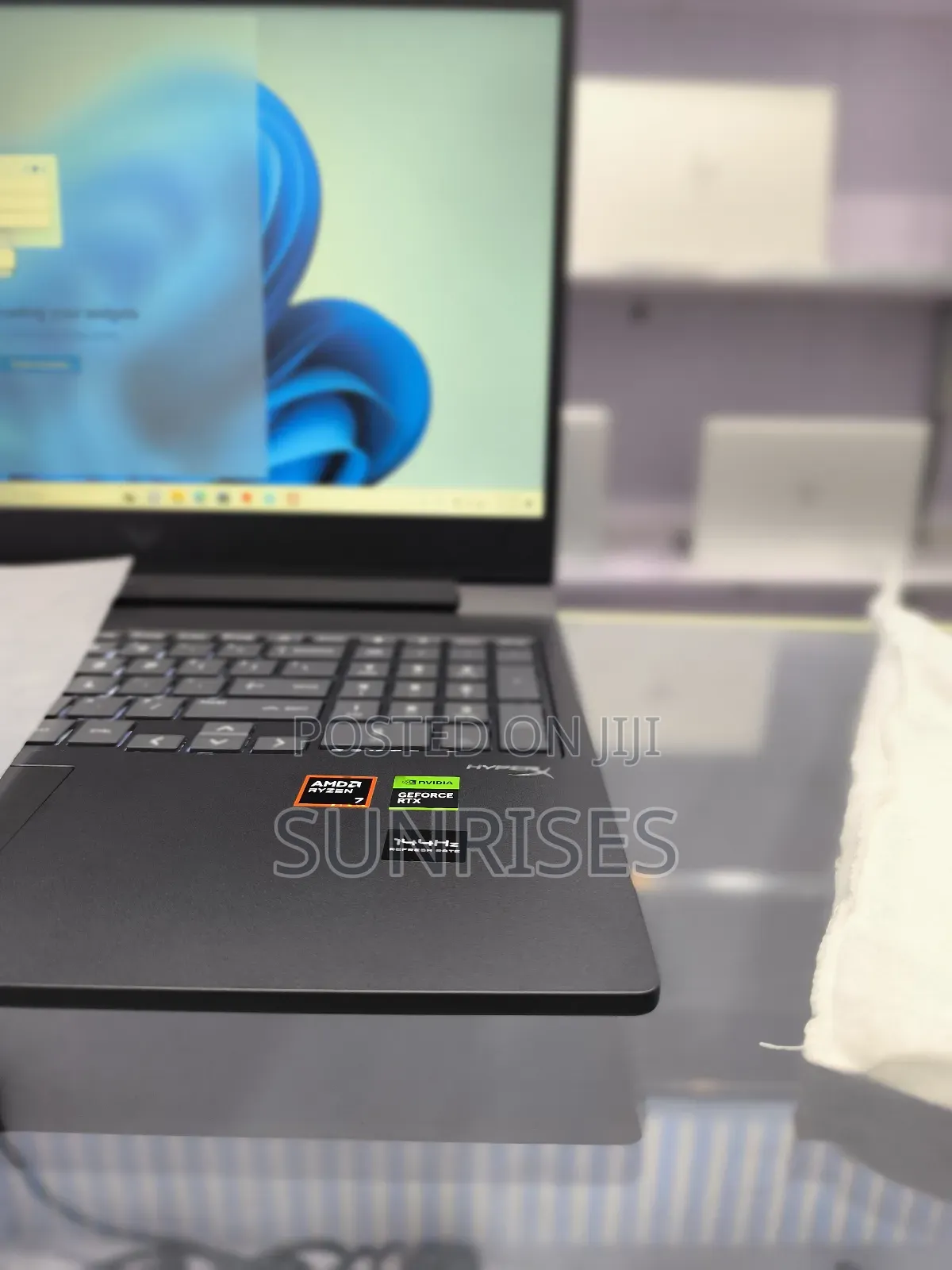 New Laptop HP Victus 16 16GB AMD Ryzen 7 SSD 512GB