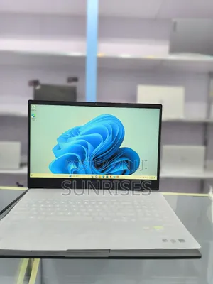 New Laptop HP Victus 16 16GB AMD Ryzen 7 SSD 512GB