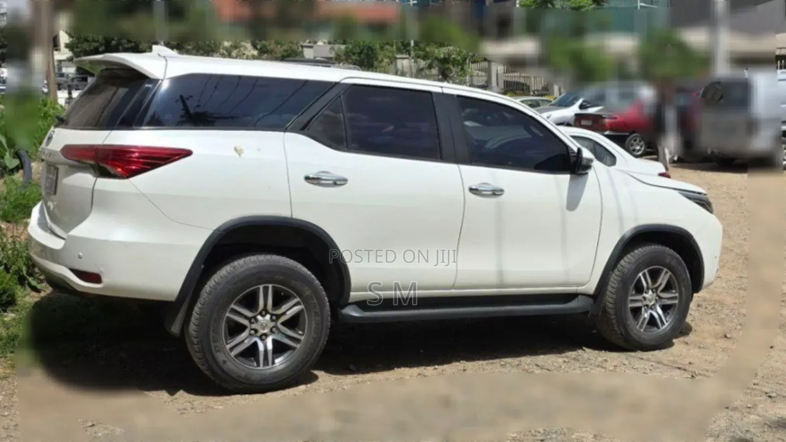 Toyota Fortuner 4.0 RWD 2021 White