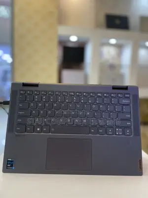 New Laptop Lenovo Yoga 700 16GB Intel Core I7 SSD 512GB