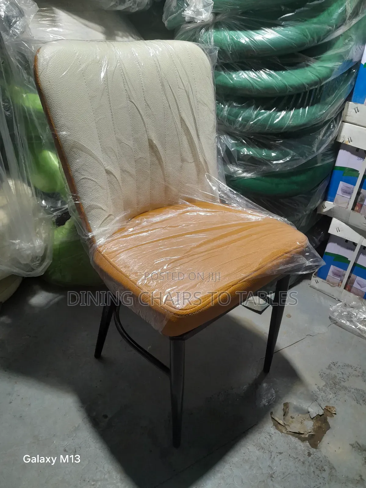 Dining Café Restaurant HOTEL Chairs to Tables