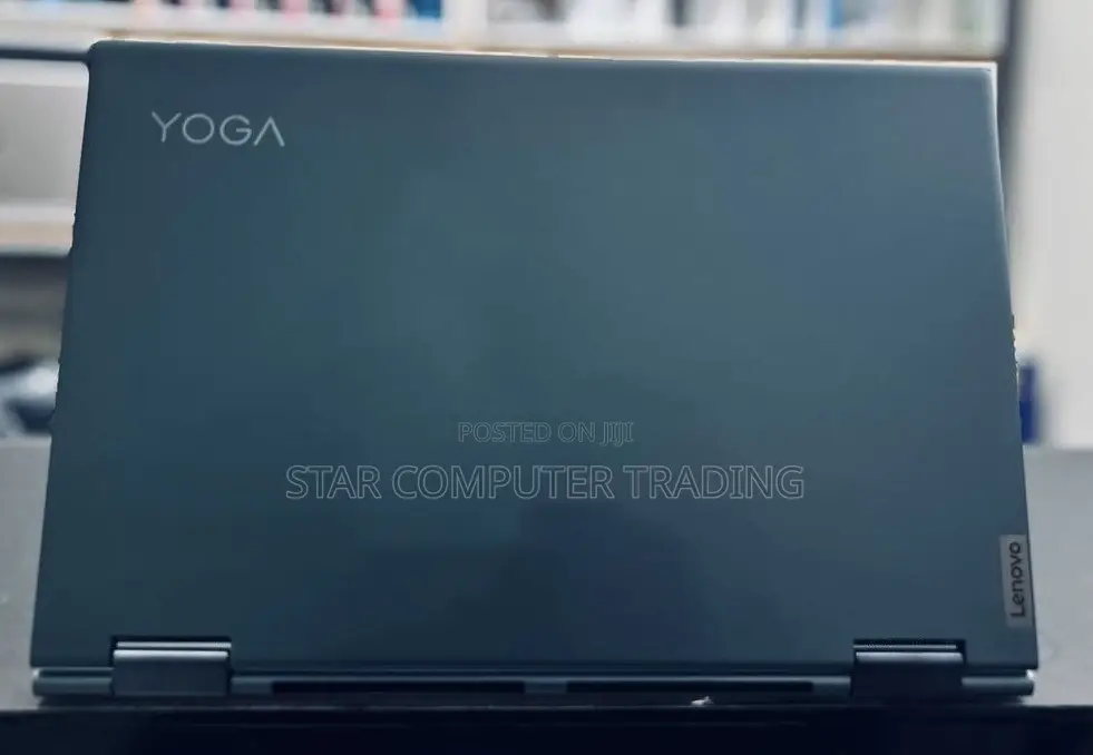 New Laptop Lenovo Yoga 700 8GB Intel Core I5 SSD 512GB