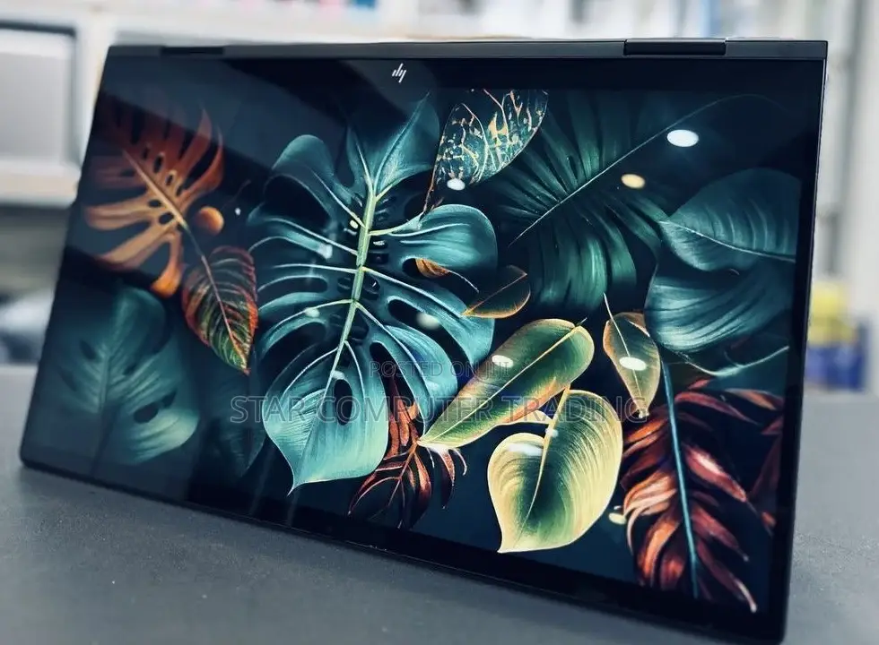 New Laptop HP Envy X360 8GB AMD Ryzen 5 SSD 512GB