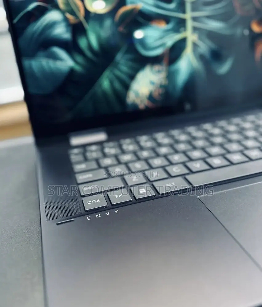 New Laptop HP Envy X360 8GB AMD Ryzen 5 SSD 512GB