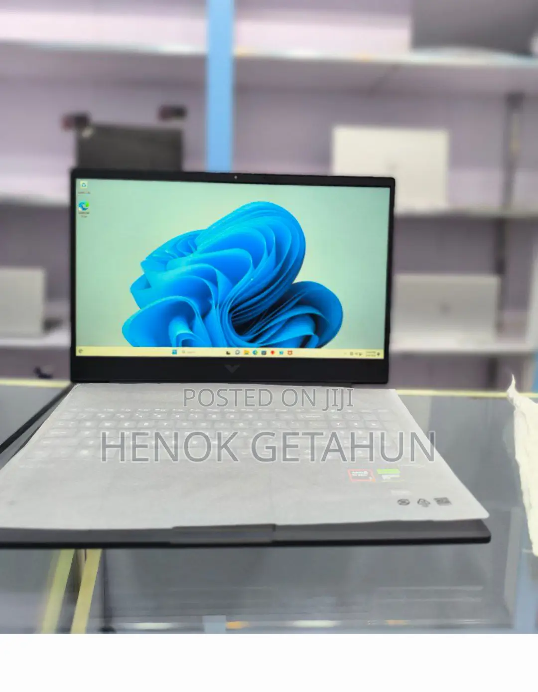 New Laptop HP Victus 16 16GB AMD Ryzen 7 SSD 512GB