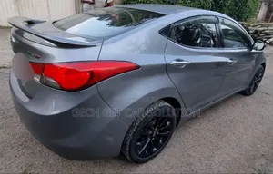 Hyundai Avante 2012 Gray
