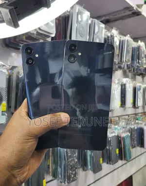 New Samsung Galaxy A05 64 GB Black