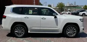 Toyota Land Cruiser 2023 White