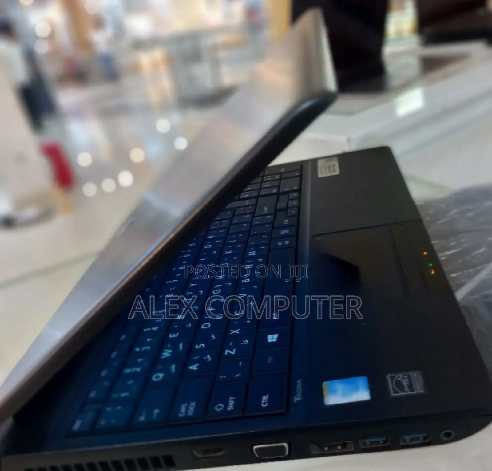 New Laptop Toshiba Tecra A11 4GB Intel Core I5 HDD 500GB